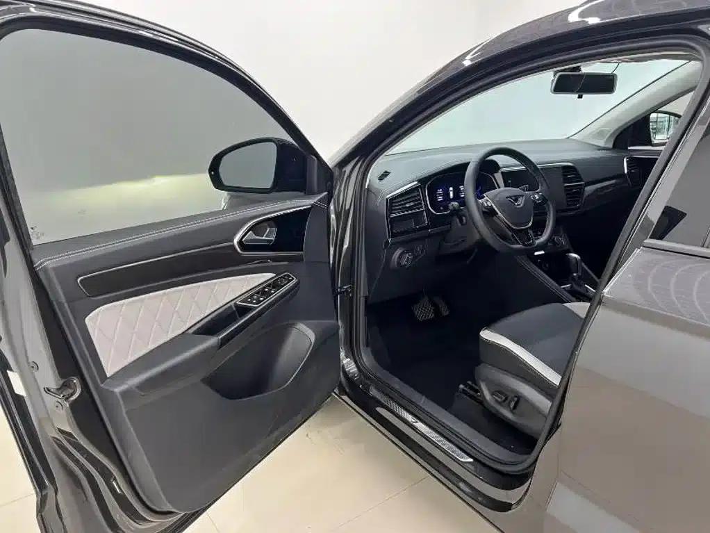 Jetta VS7 2022 280TSI Automatic High-Gloss Enjoy Edition — миниатюра 10