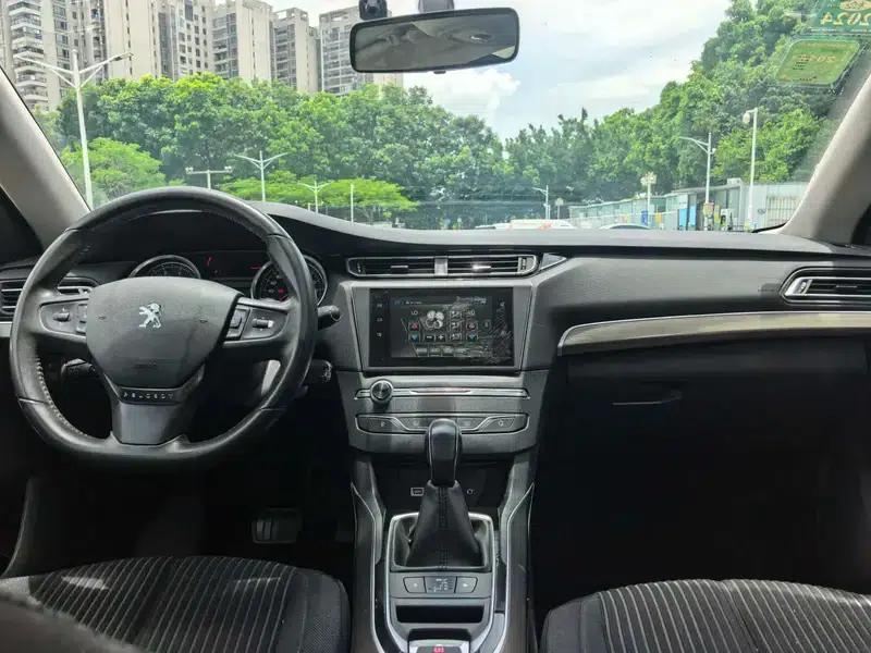 Peugeot 408 2015 1.2T Automatic Glory Edition — миниатюра 10