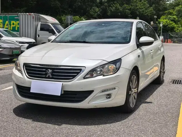 Peugeot 408 2015 1.2T Automatic Glory Edition