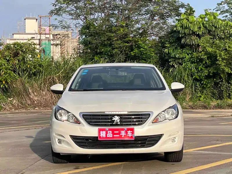 Peugeot 408 2014 1.8L Automatic Leading Edition — миниатюра 2