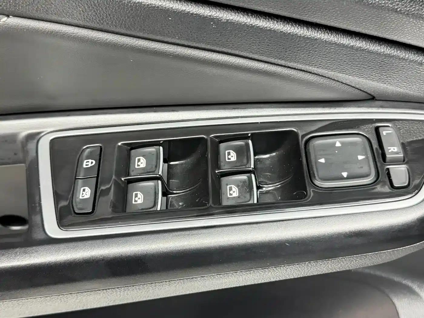 Jetta VS5 2022 280TSI Automatic Pro — миниатюра 22