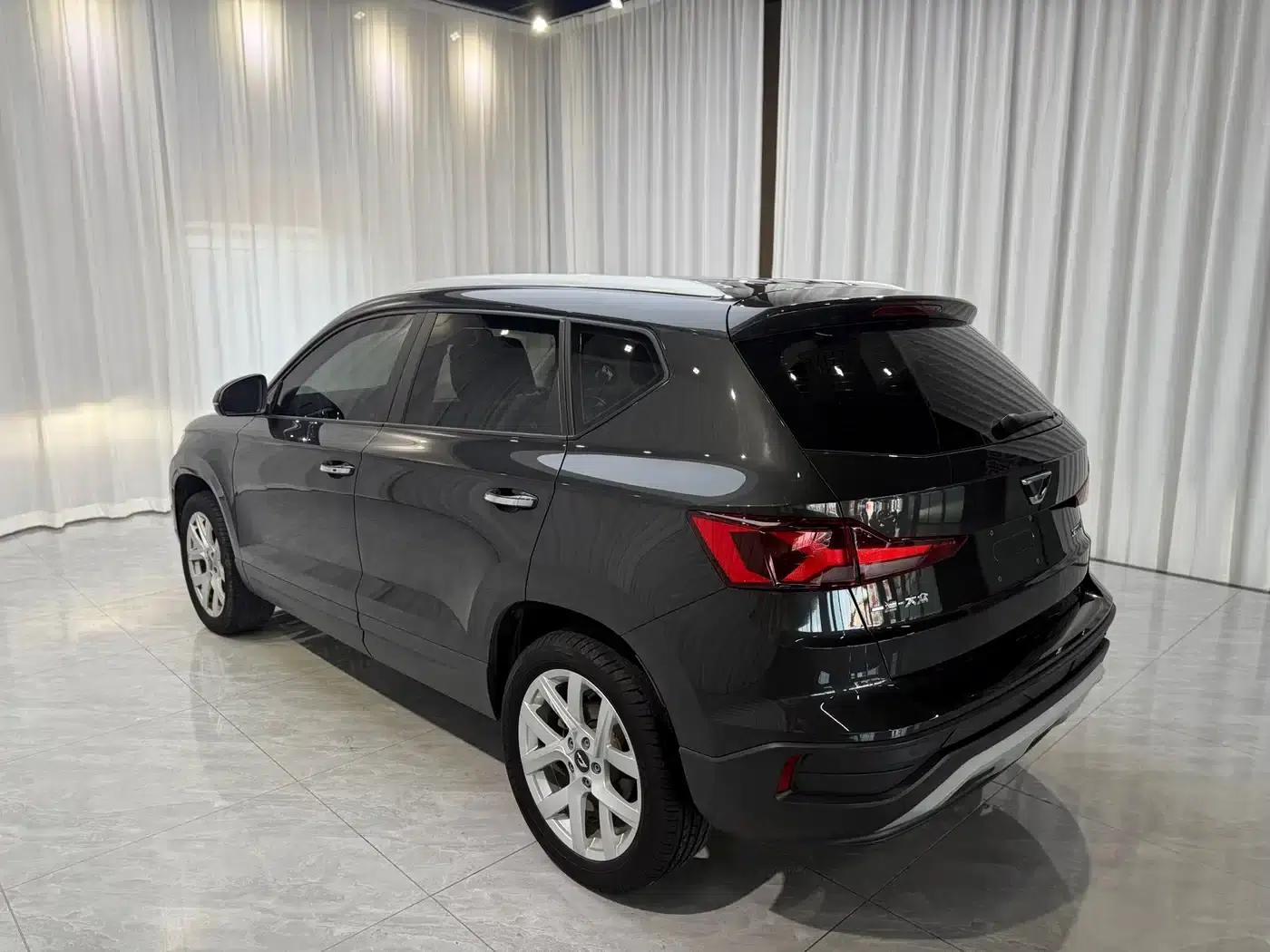Jetta VS5 2023 280TSI Automatic Enjoyment Edition — миниатюра 6