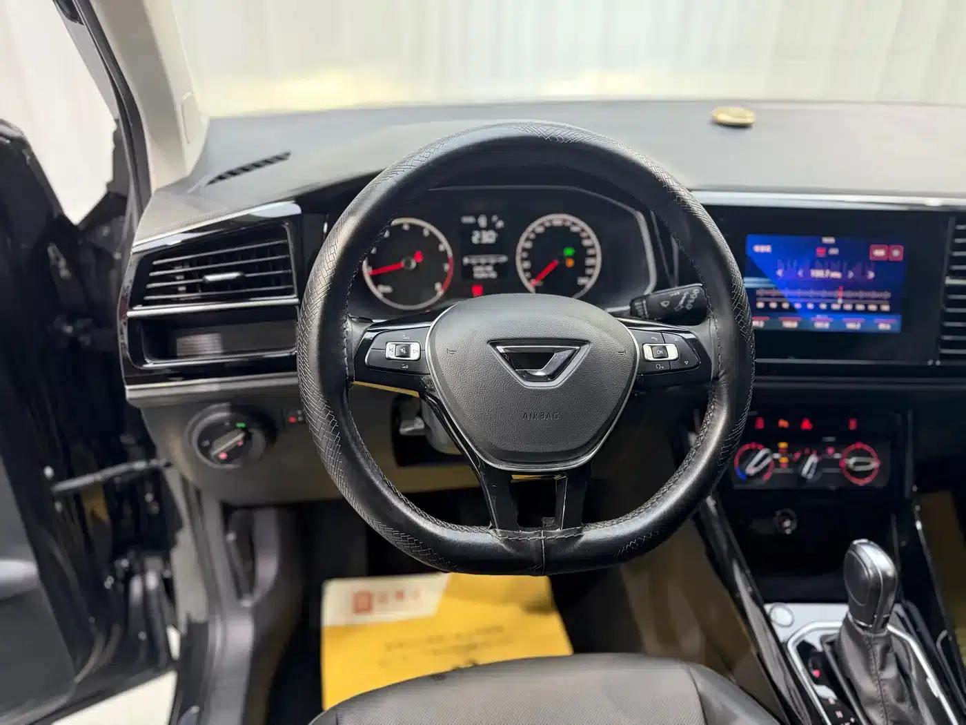 Jetta VS5 2023 280TSI Automatic Enjoyment Edition — миниатюра 8
