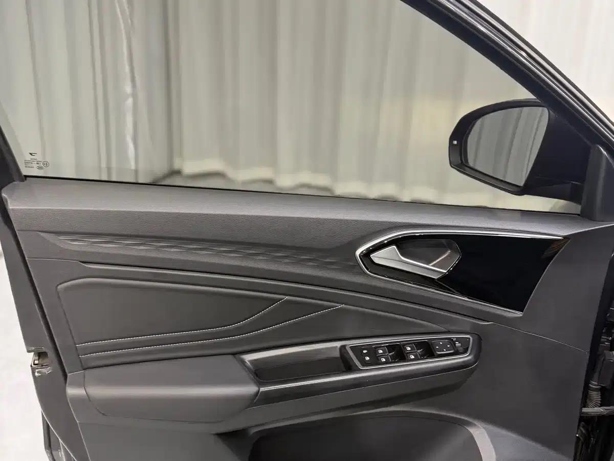 Jetta VS5 2023 280TSI Automatic Enjoyment Edition — миниатюра 9