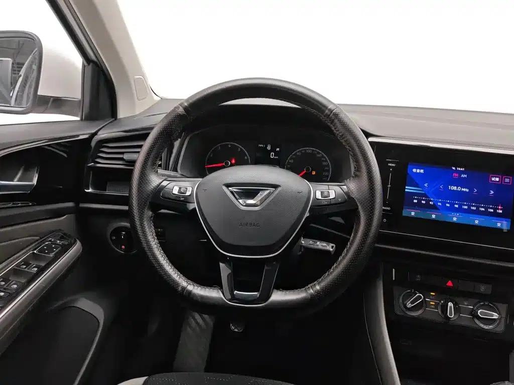 Jetta VS5 2019 280TSI Manual Entry-level Model — миниатюра 11