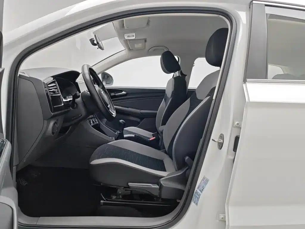 Jetta VS5 2019 280TSI Manual Entry-level Model — миниатюра 10