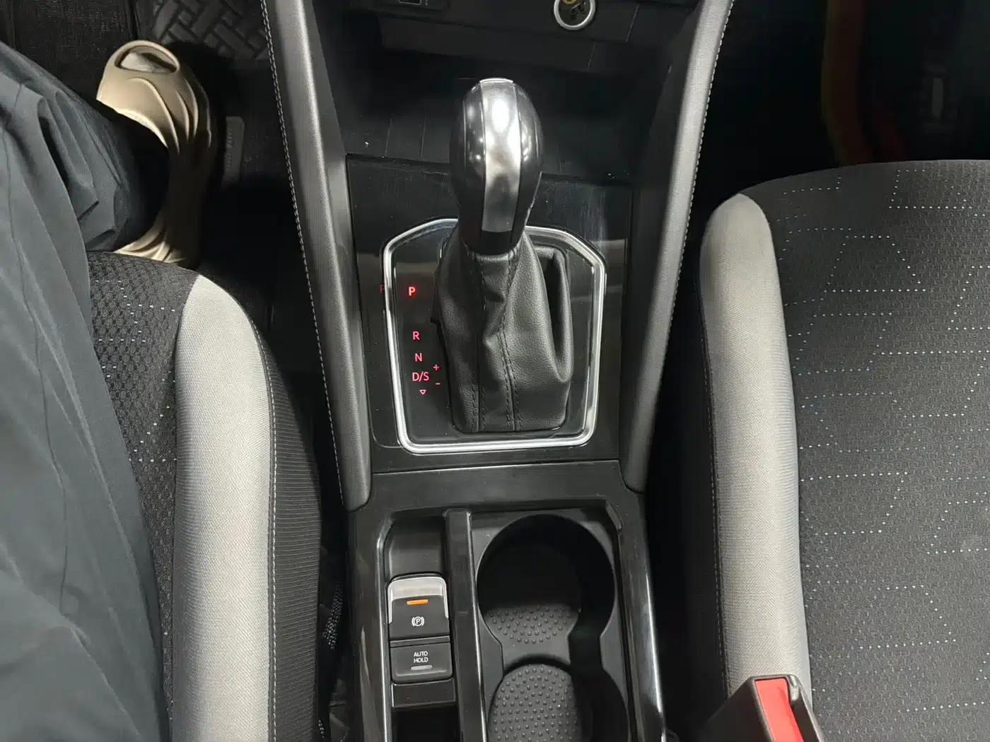 Jetta VS5 2022 280TSI Automatic Entry-Level Model — миниатюра 17