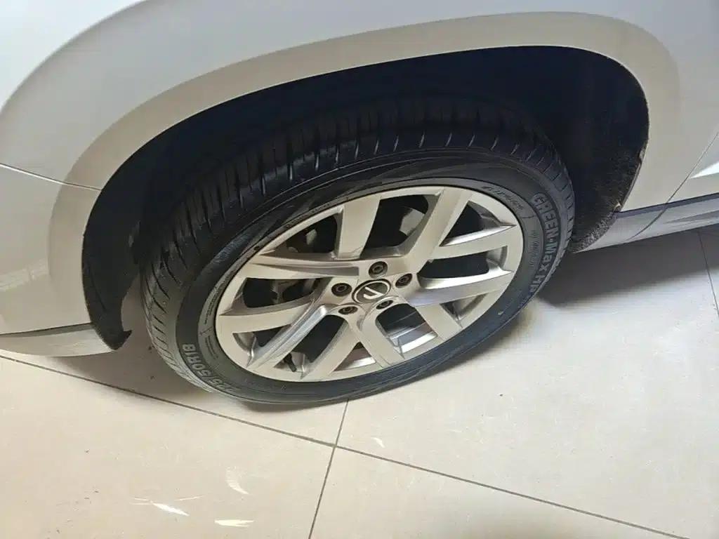 Jetta VS5 2023 280TSI Automatic Enjoyment Edition — миниатюра 23