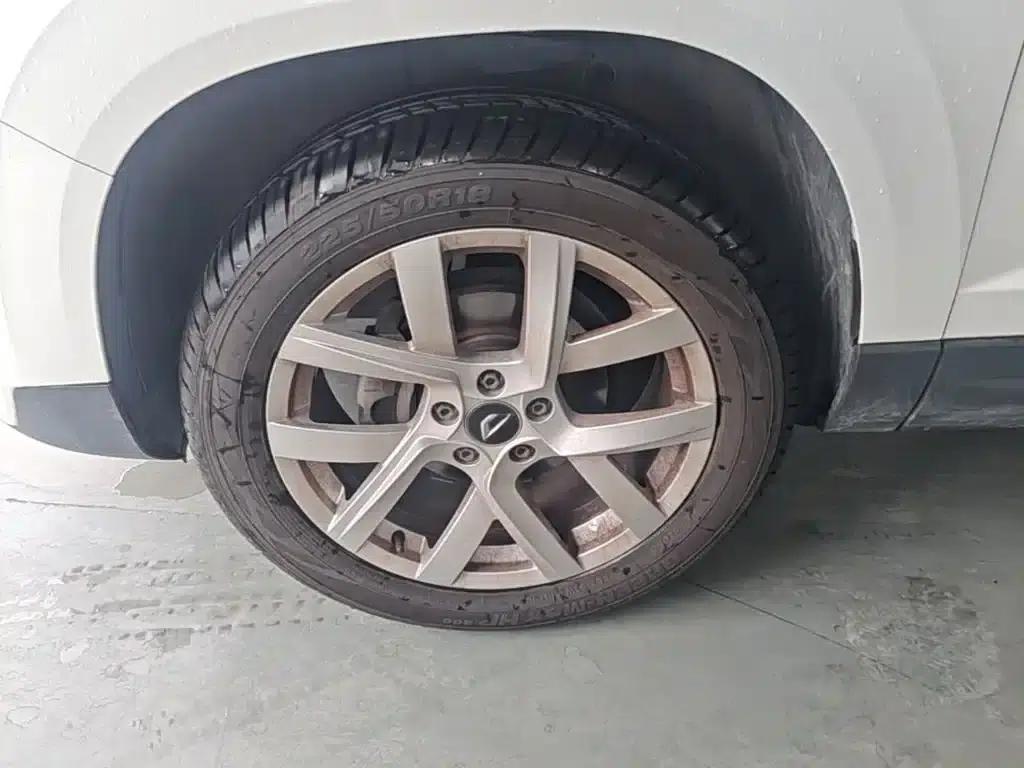 Jetta VS5 2022 280TSI Automatic Entry-Level Model — миниатюра 23
