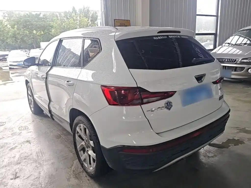 Jetta VS5 2022 280TSI Automatic Entry-Level Model — миниатюра 5