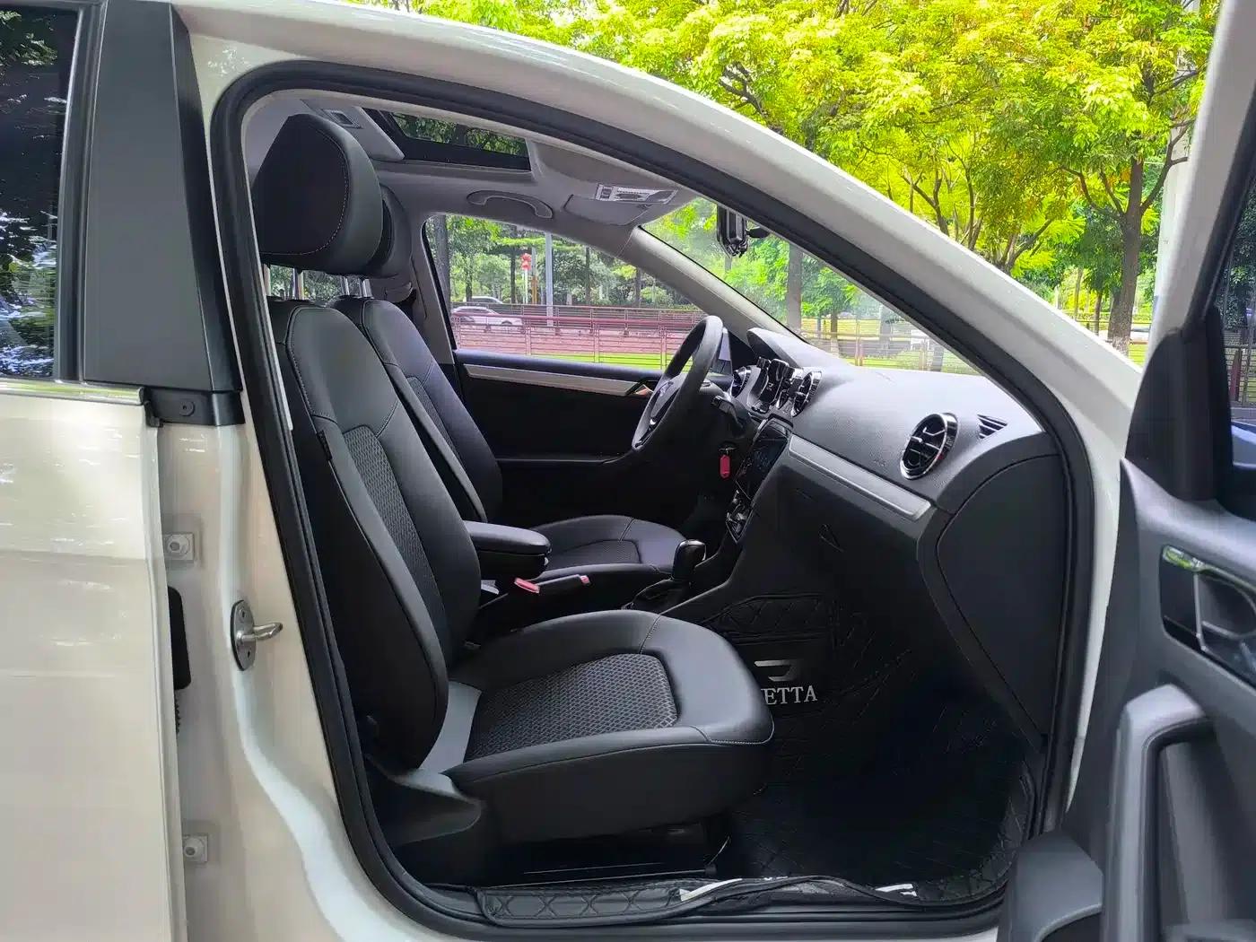 Jetta VA3 2021 1.5L Automatic Enjoy Edition — миниатюра 12
