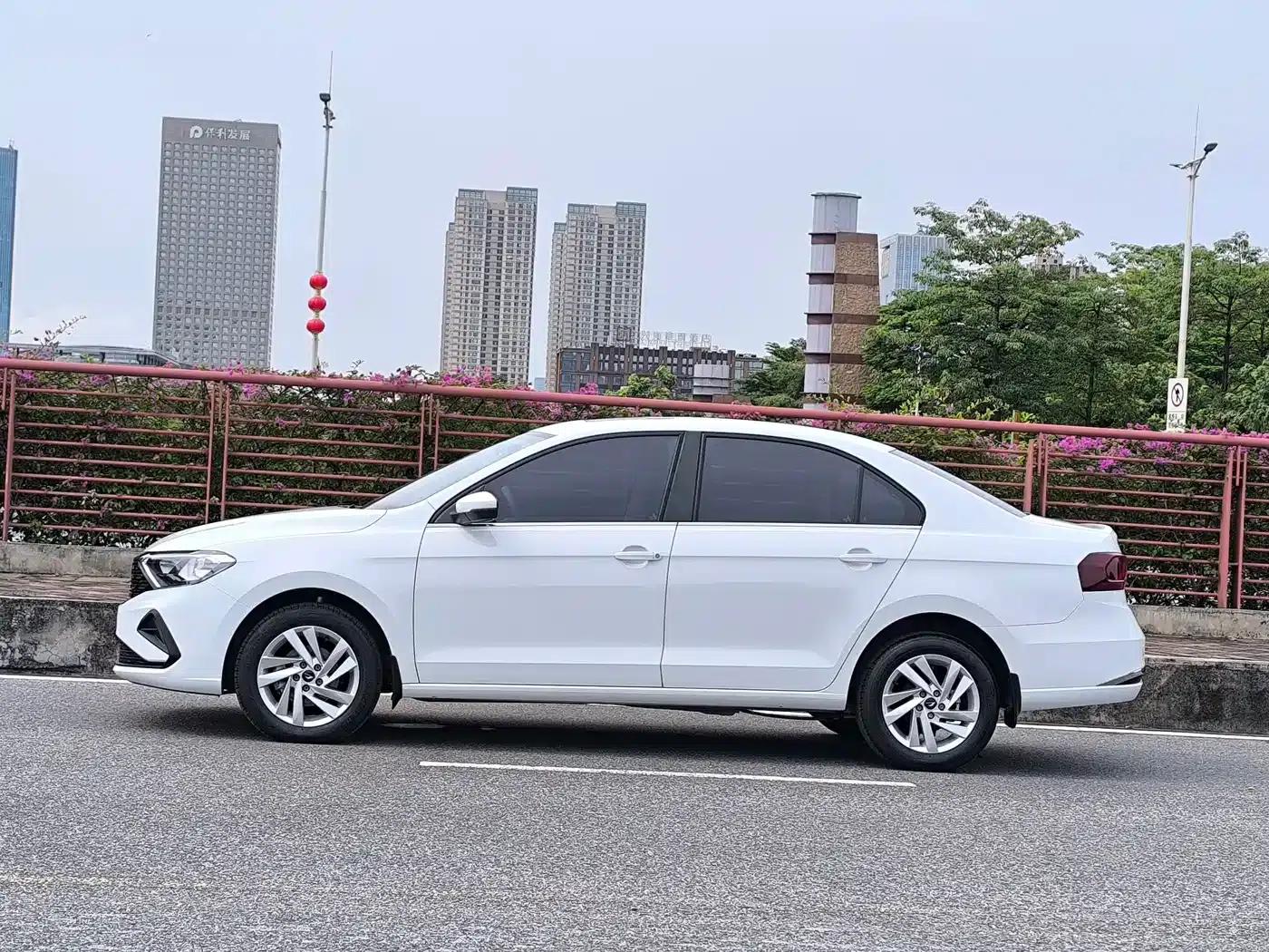 Jetta VA3 2021 1.5L Automatic Enjoy Edition — миниатюра 8