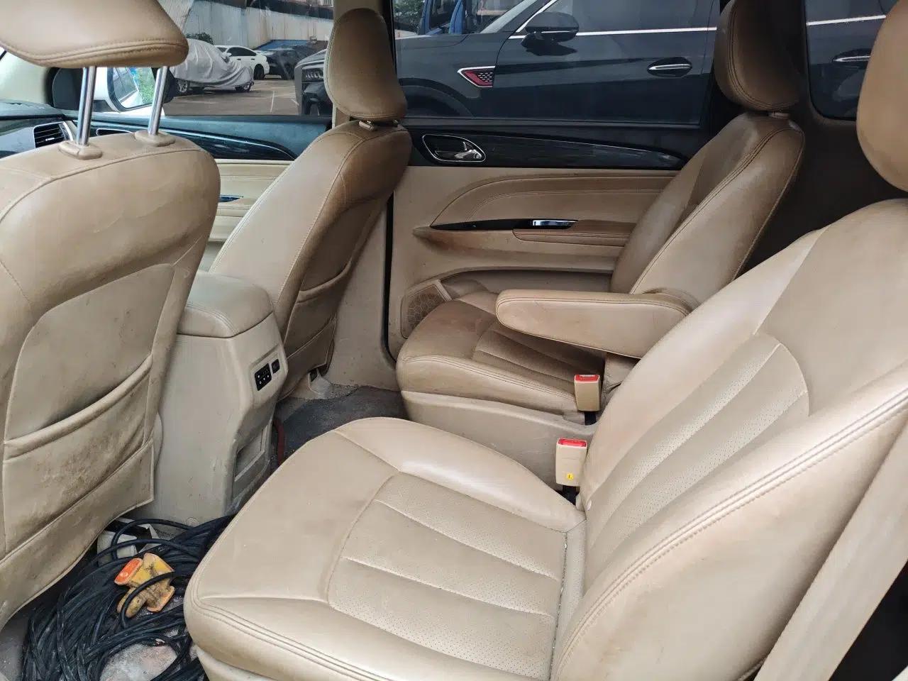 Baojun 730 2016 1.5T Manual Luxury Edition 7 Seats — миниатюра 17