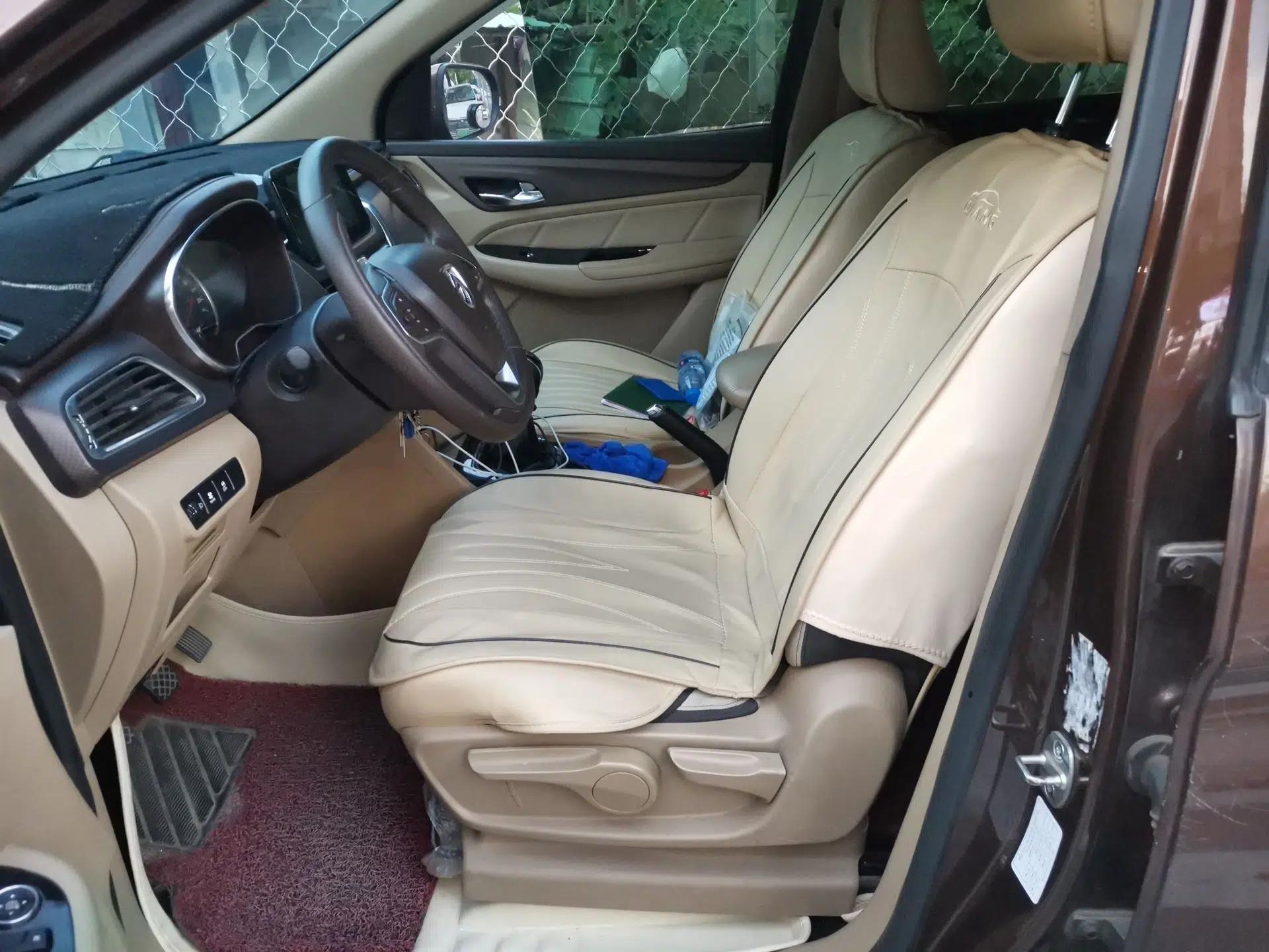 Baojun 730 2017 1.5T Manual Fashion Version 7 Seats China V Emission Standard — миниатюра 15