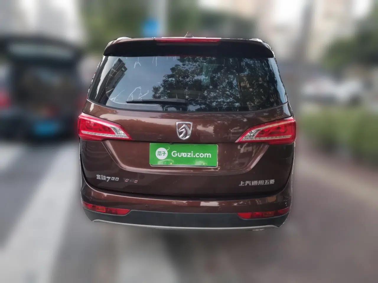 Baojun 730 2017 1.5T Manual Fashion Version 7 Seats China V Emission Standard — миниатюра 5