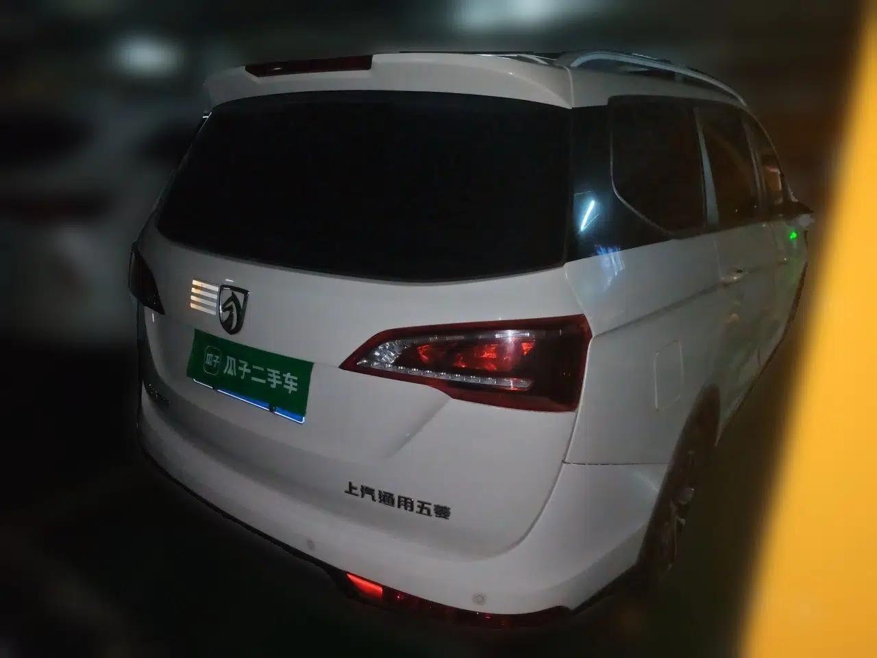 Baojun 730 2019 1.5L Manual Fashion Model 7-seater China VI — миниатюра 6