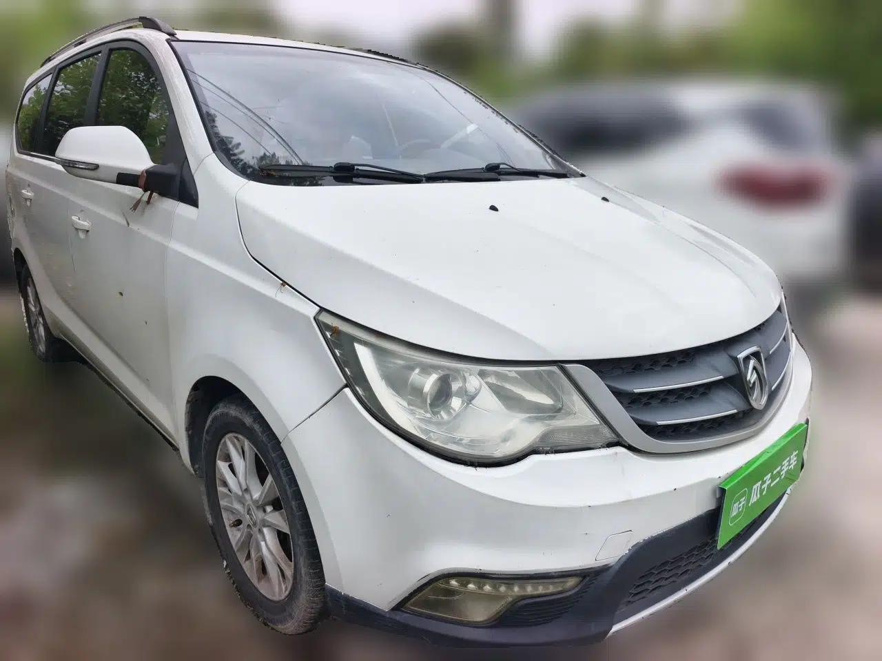 Baojun 730 2016 1.5L Manual Value Edition 7 Seats China V Emission Standard — миниатюра 3