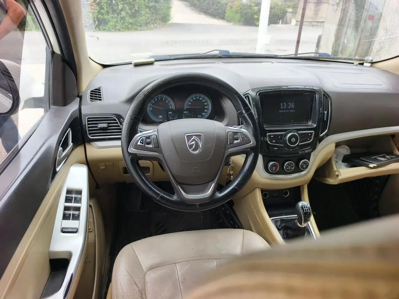 Baojun 730 2016 1.5L Manual Value Edition 7 Seats China V Emission Standard — миниатюра 10