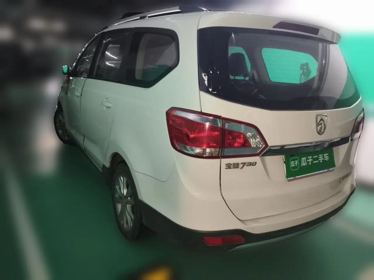 Baojun 730 2014 1.5L manual standard trim 7 seats — миниатюра 4