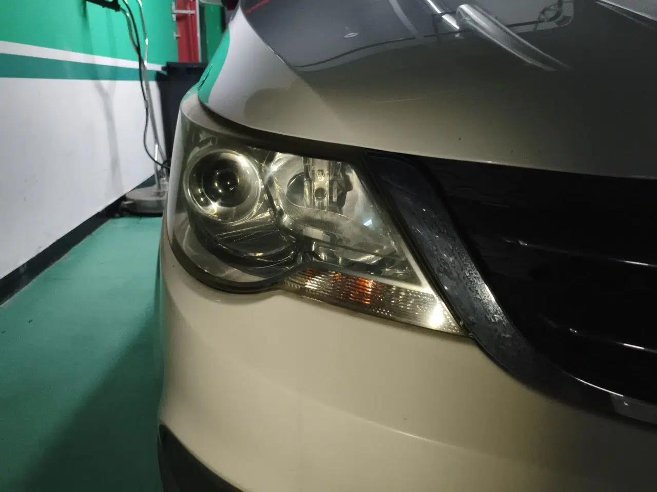 Baojun 730 2014 1.5L manual standard trim 7 seats — миниатюра 7