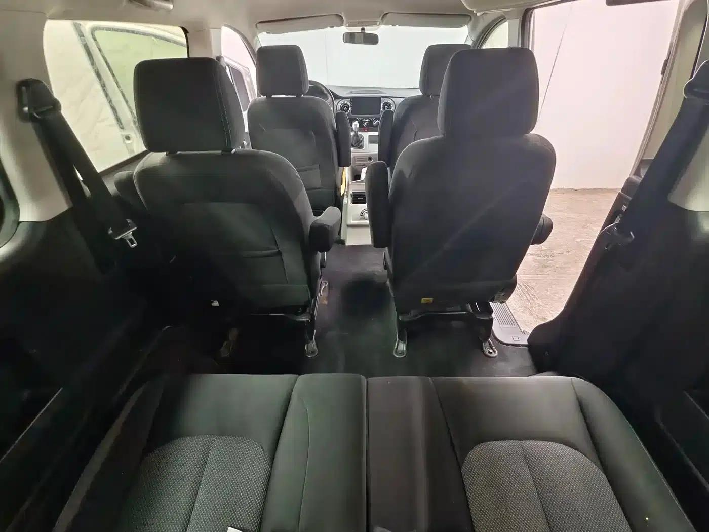 Refine M3 2015 Maker Edition 1.6L Luxury Smart Model — миниатюра 11