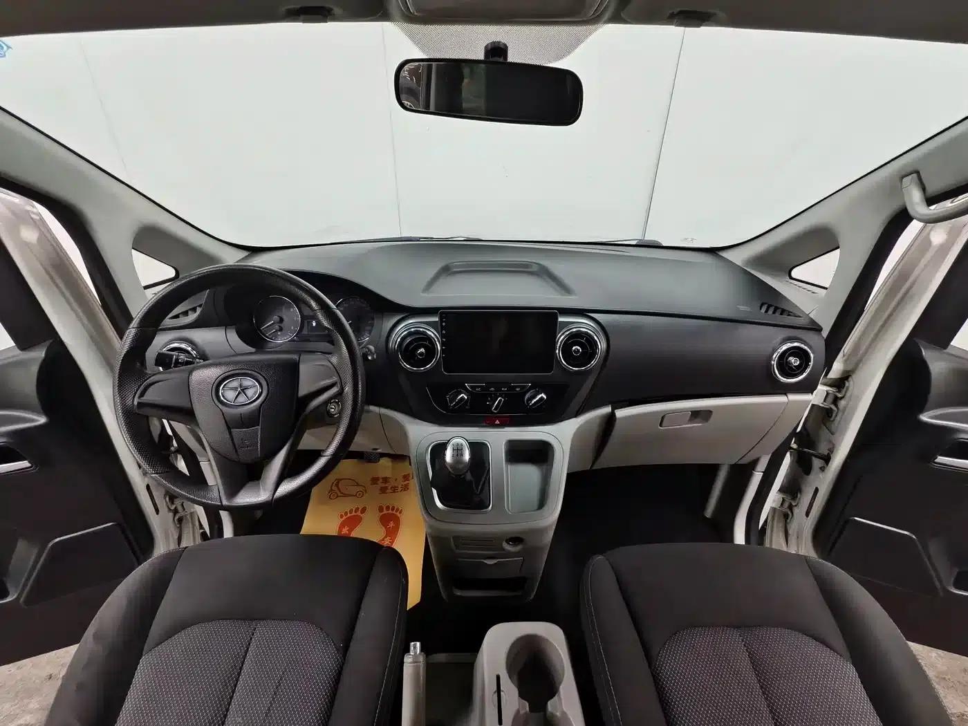 Refine M3 2015 Maker Edition 1.6L Luxury Smart Model — миниатюра 9