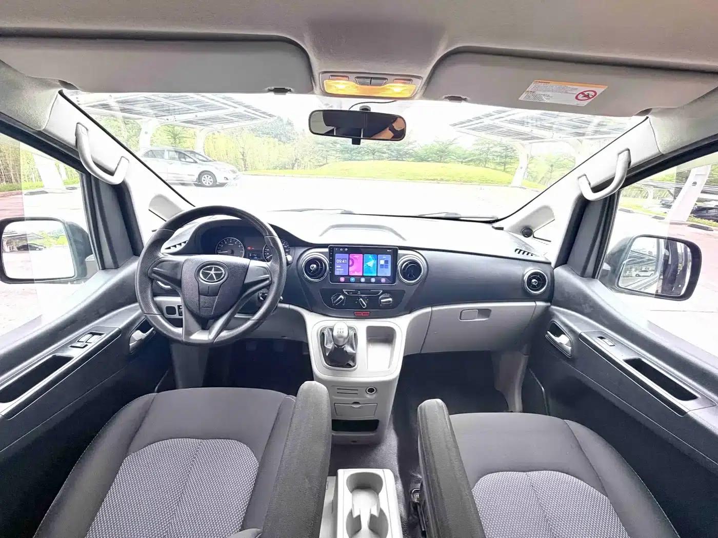 Refine M3 2016 IKEA Edition 1.6L Luxury Smart Model — миниатюра 17