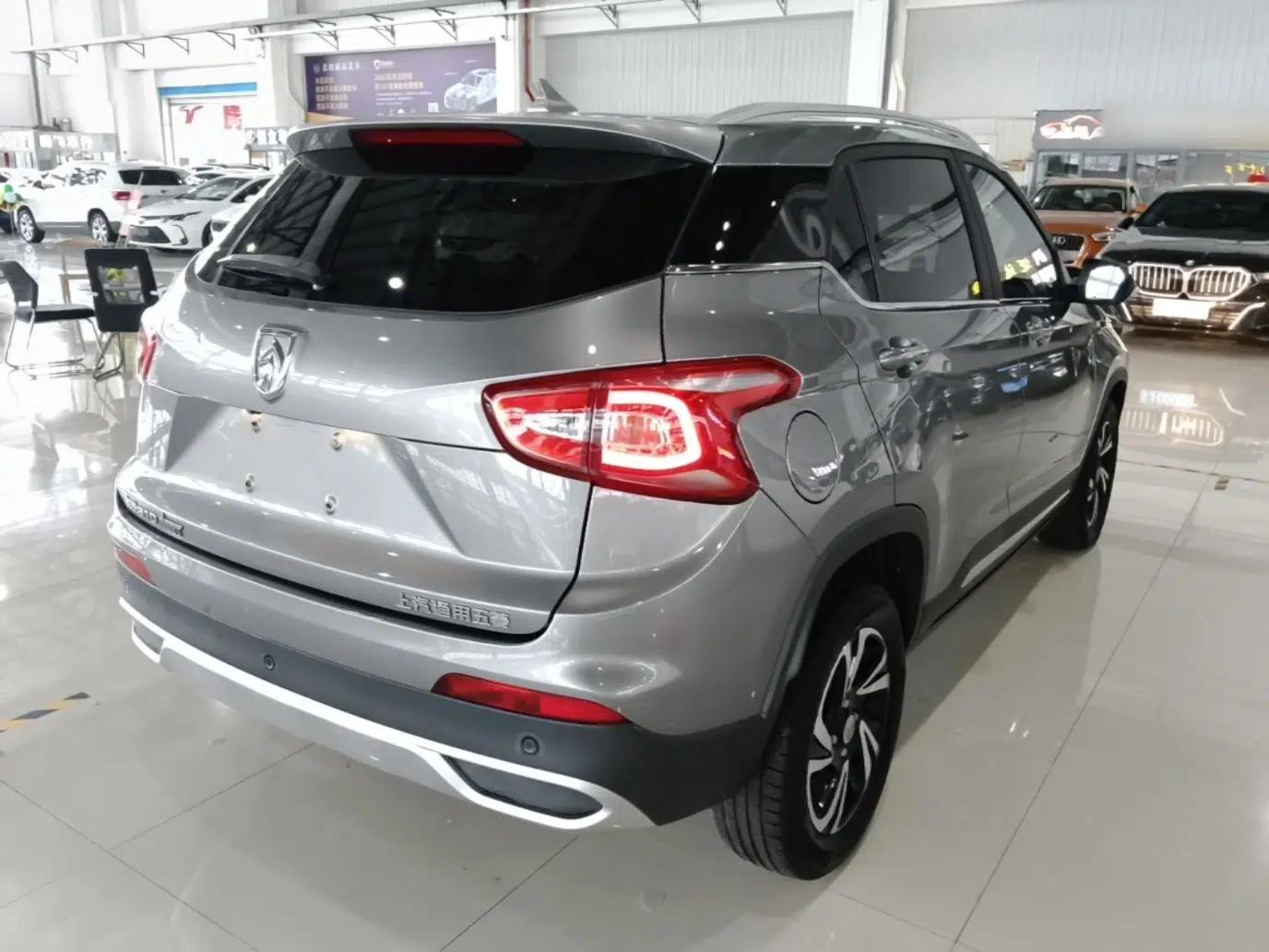 Baojun 510 2017 1.5L Automatic Luxury Model — миниатюра 6