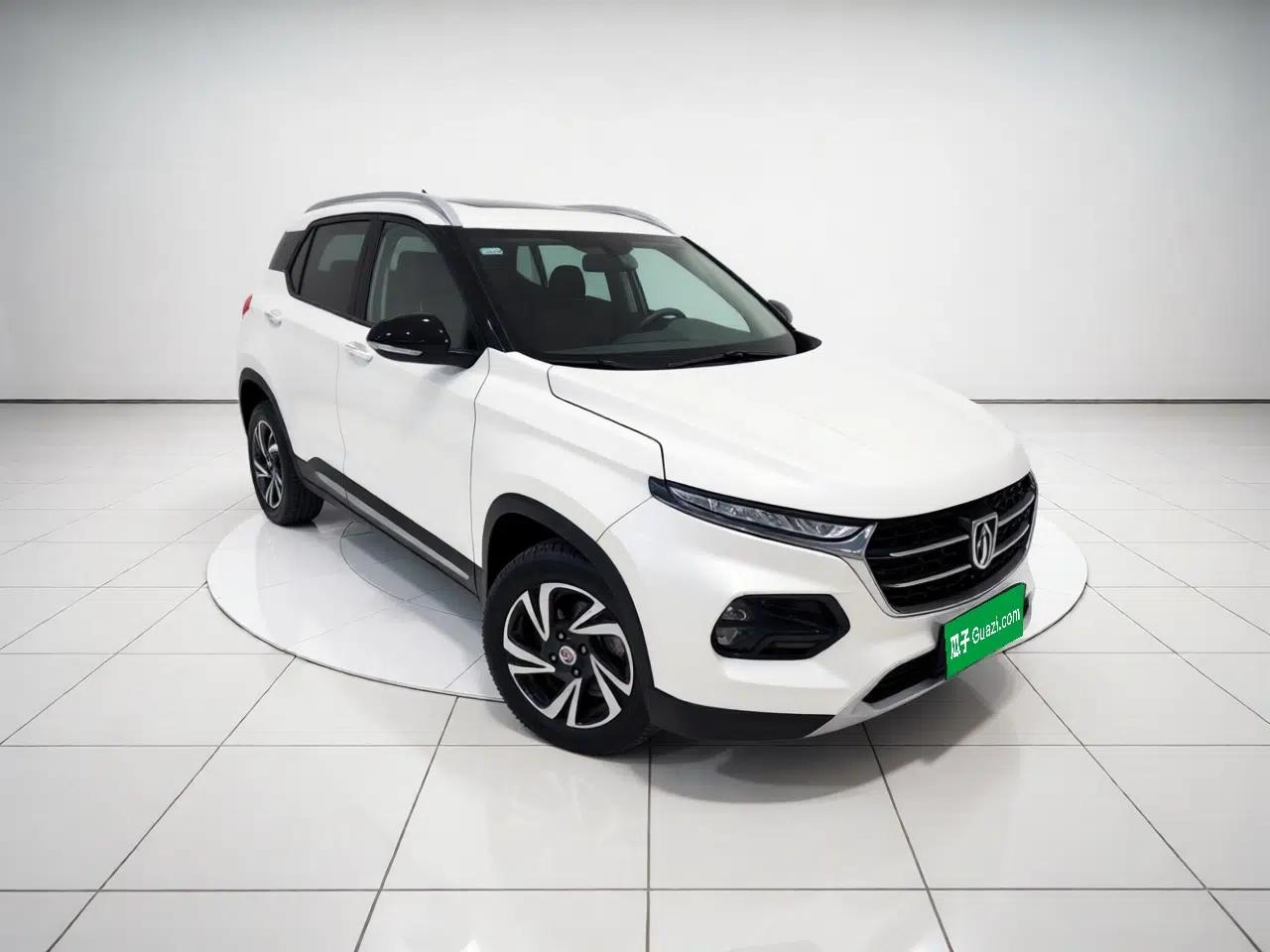 Baojun 510 2017 1.5L Manual Luxury Model — миниатюра 3