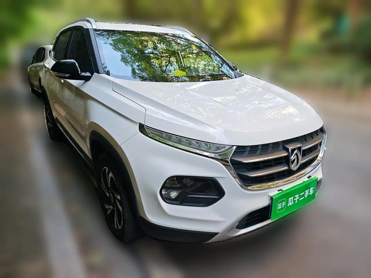 Baojun 510 2017 1.5L Manual Luxury Model — миниатюра 3