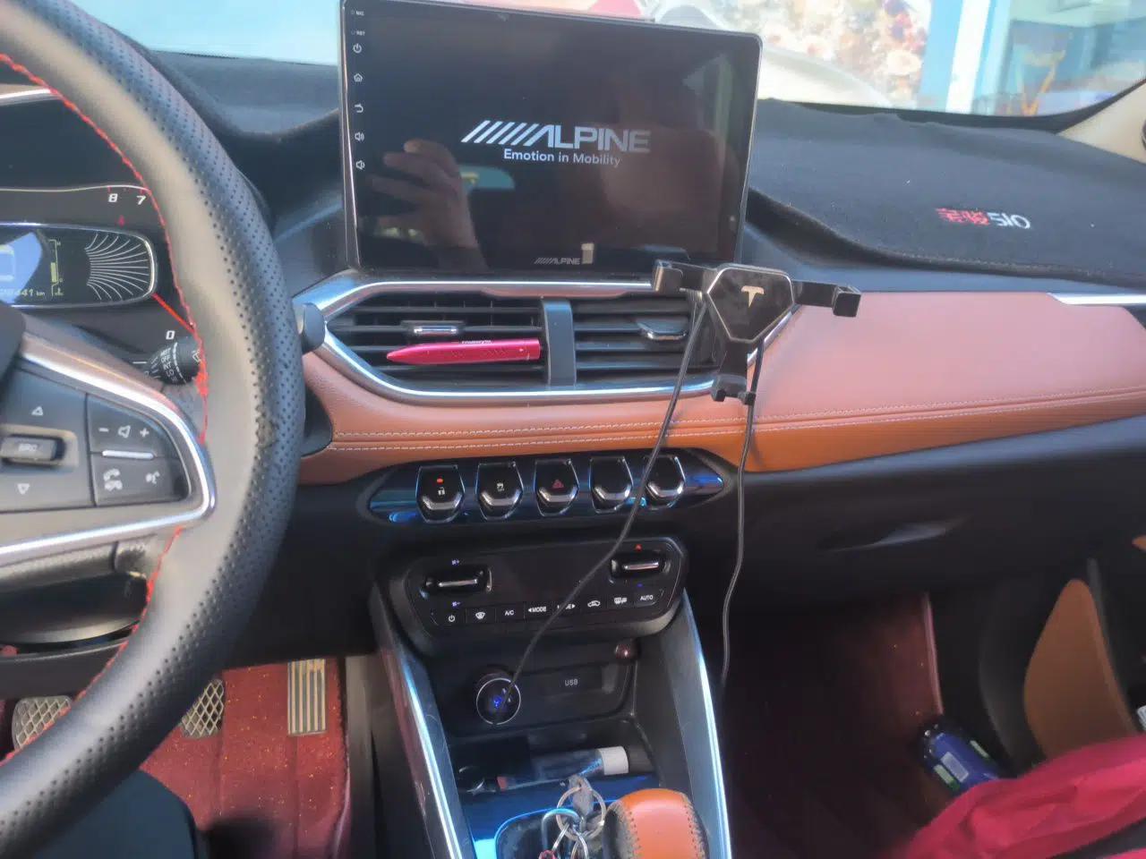 Baojun 510 2017 1.5L Manual Luxury Model — миниатюра 13