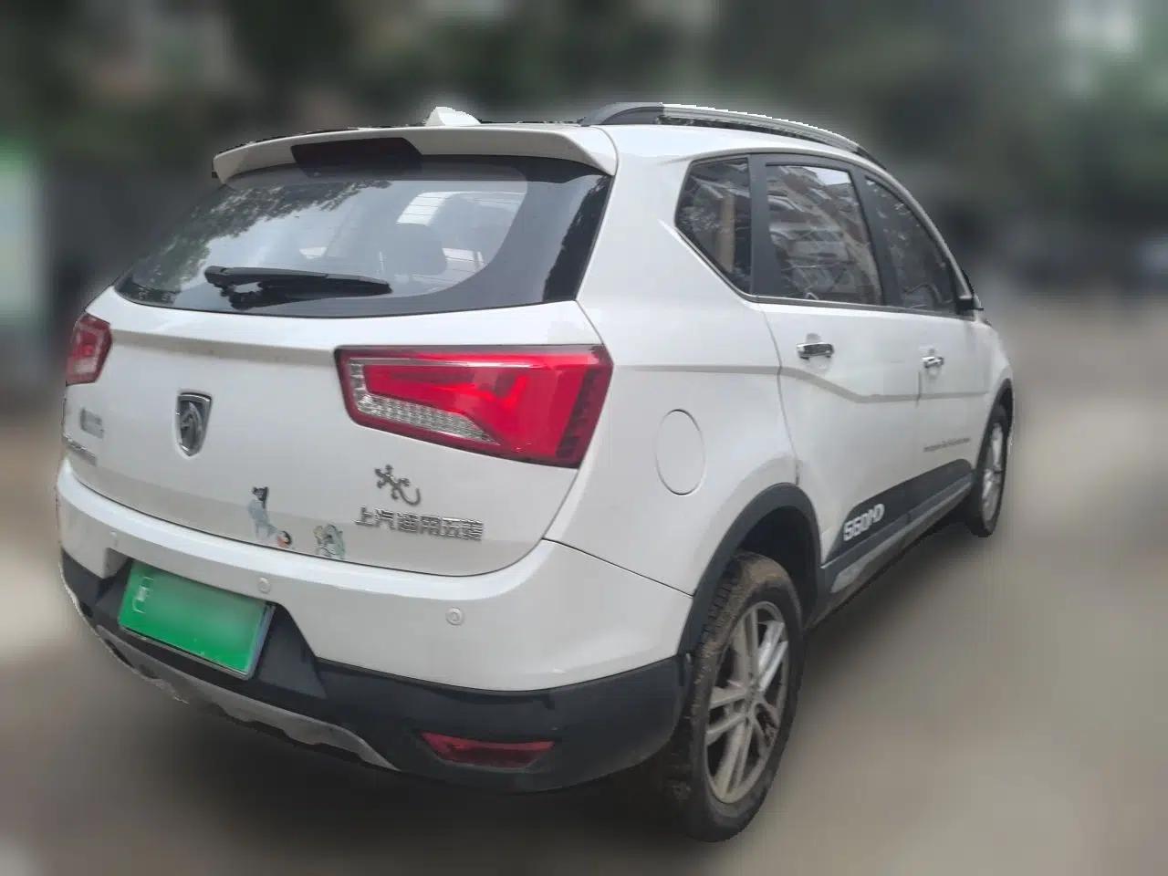 Baojun 560 2016 1.5T Manual Elite Edition — миниатюра 6