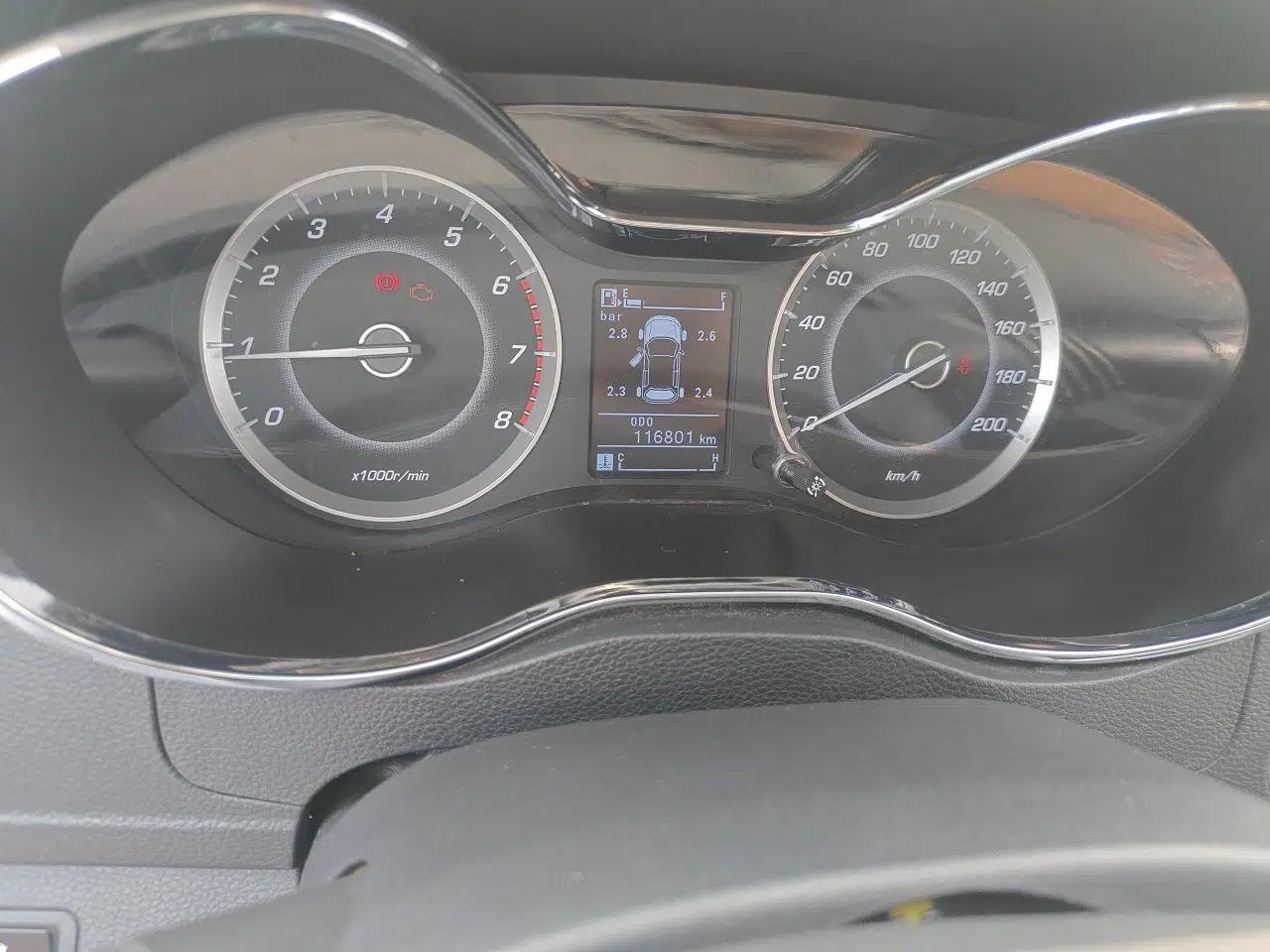 Baojun 560 2016 1.5T Manual Luxury Model — миниатюра 12