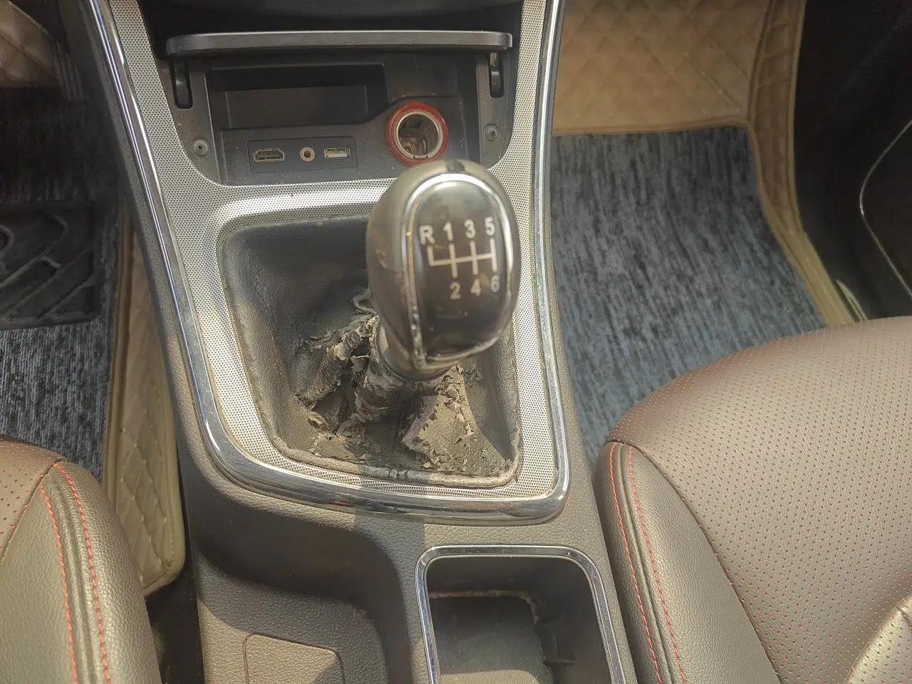 Baojun 560 2016 1.5T Manual Luxury Model — миниатюра 14