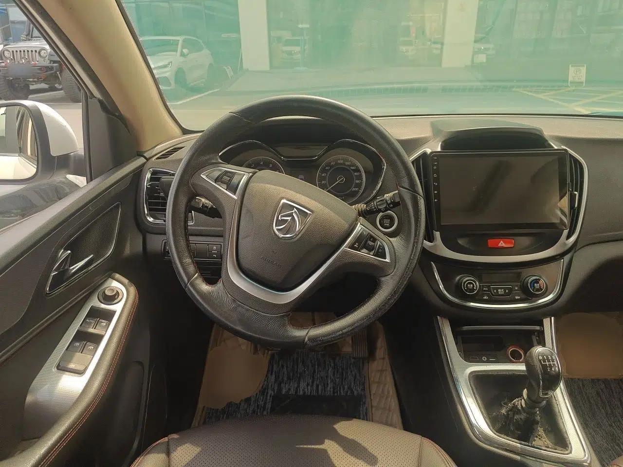 Baojun 560 2016 1.5T Manual Luxury Model — миниатюра 10