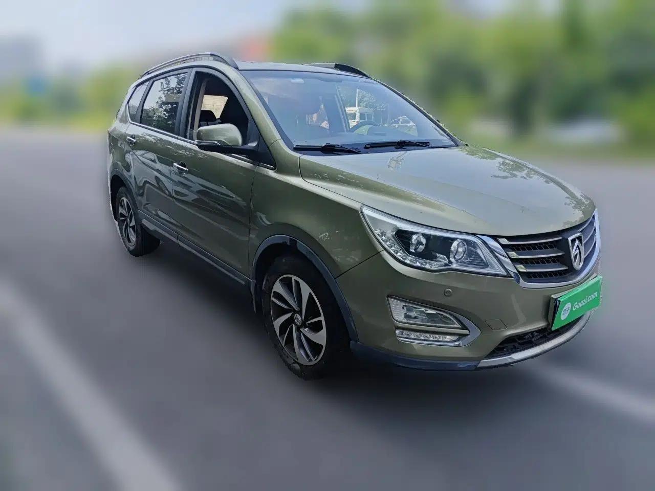 Baojun 560 2015 1.8L manual luxury version — миниатюра 3