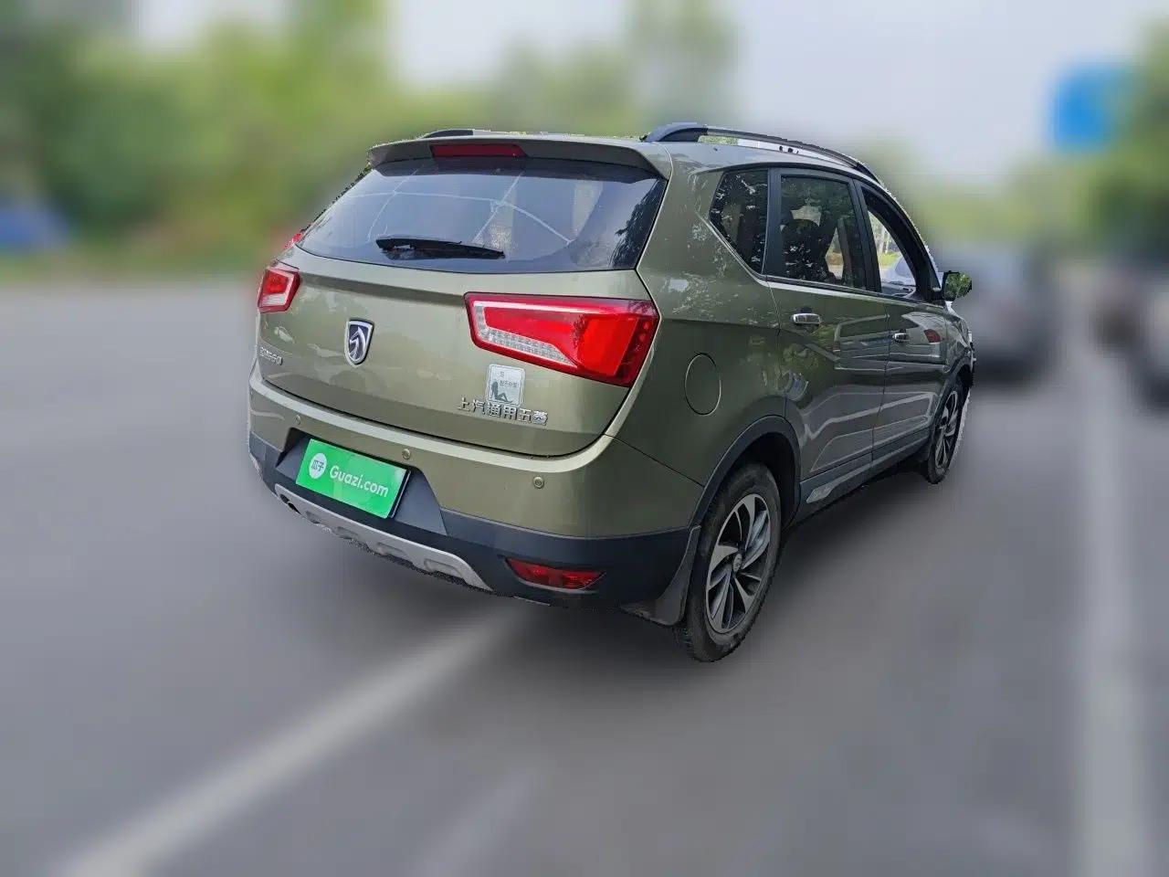 Baojun 560 2015 1.8L manual luxury version — миниатюра 6