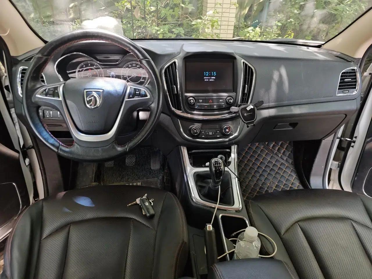 Baojun 560 2016 1.8L Manual Luxury Edition — миниатюра 9