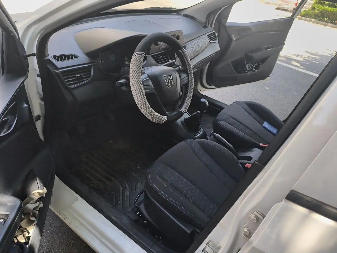 Baojun 310 2016 1.2L Manual Value Edition — миниатюра 15