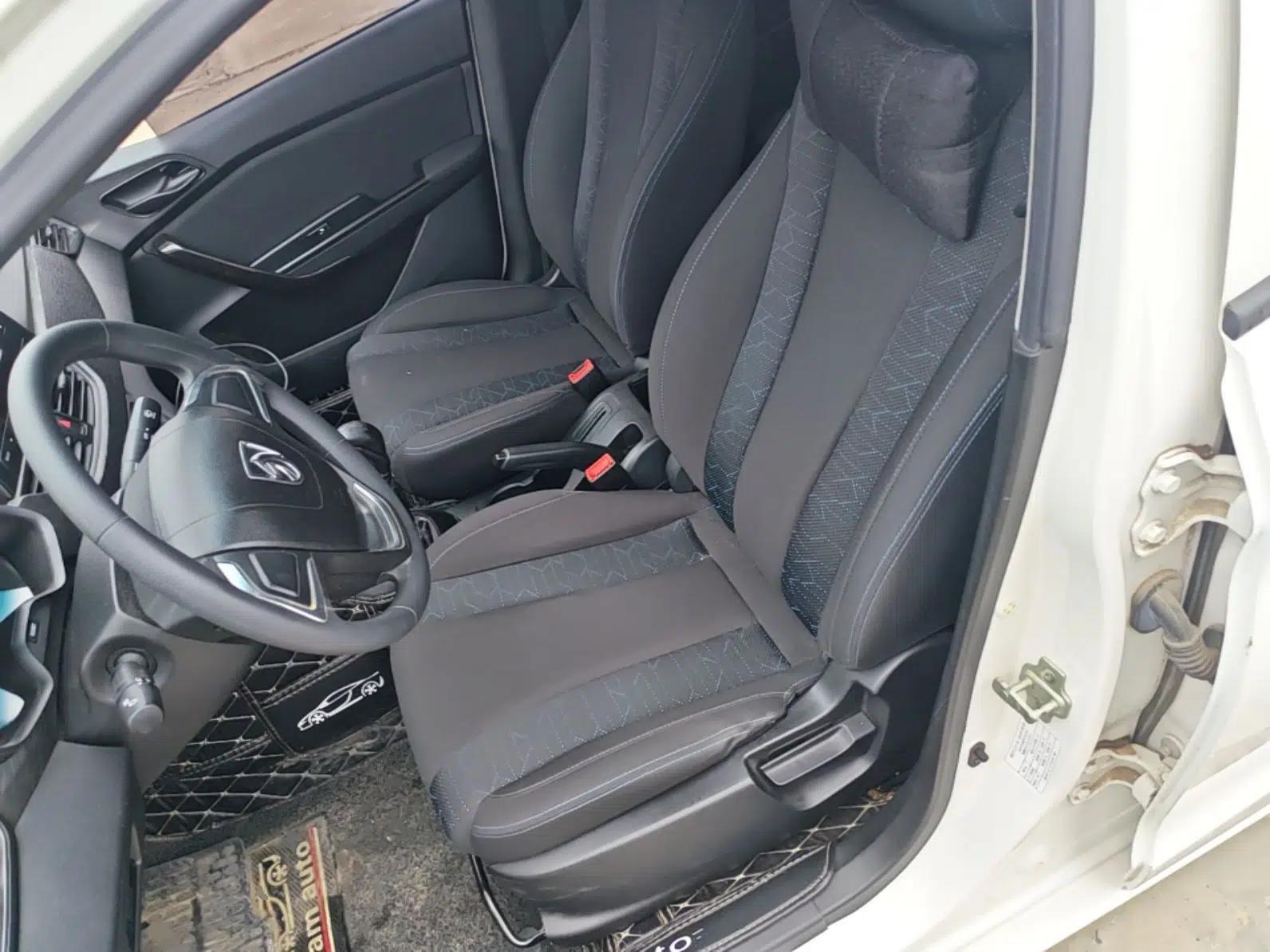 Baojun 310 2020 1.2L Manual Comfort Edition — миниатюра 17