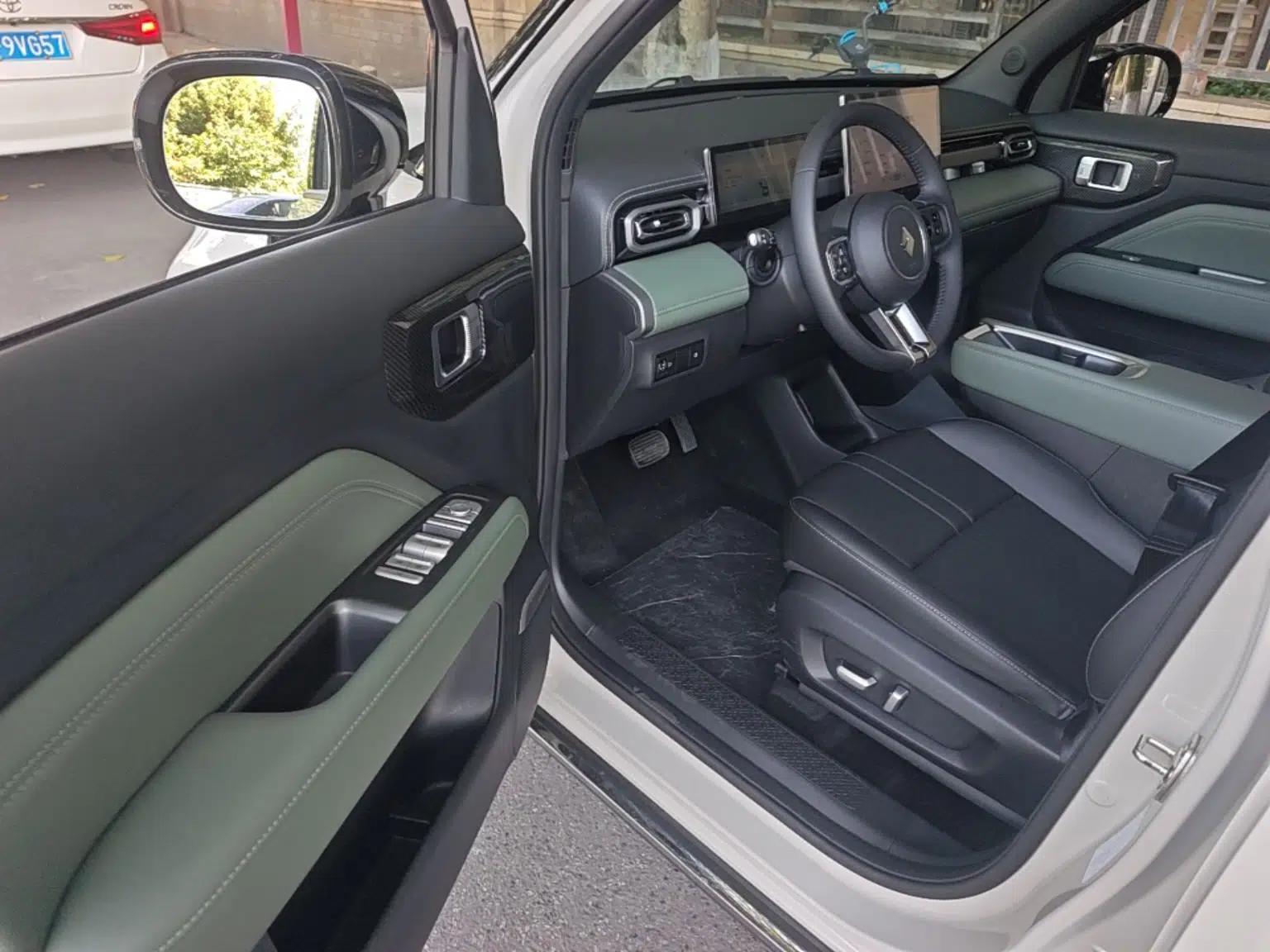 Baojun Spark EUV 2026 Model 501km Flagship Edition — миниатюра 23