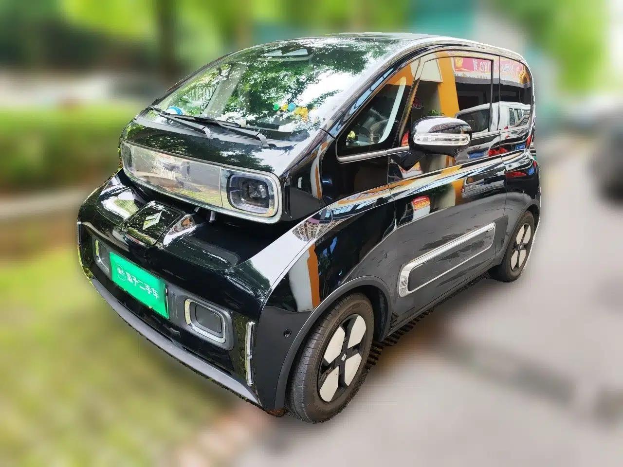 Baojun KiWi EV 2023 DJI Edition Lithium Iron Phosphate — миниатюра 1