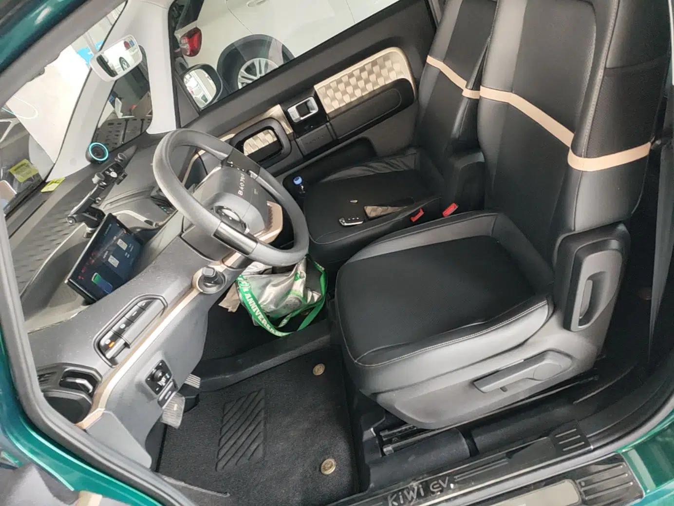 Baojun KiWi EV 2022 Artist Lite Edition Ternary Lithium — миниатюра 17