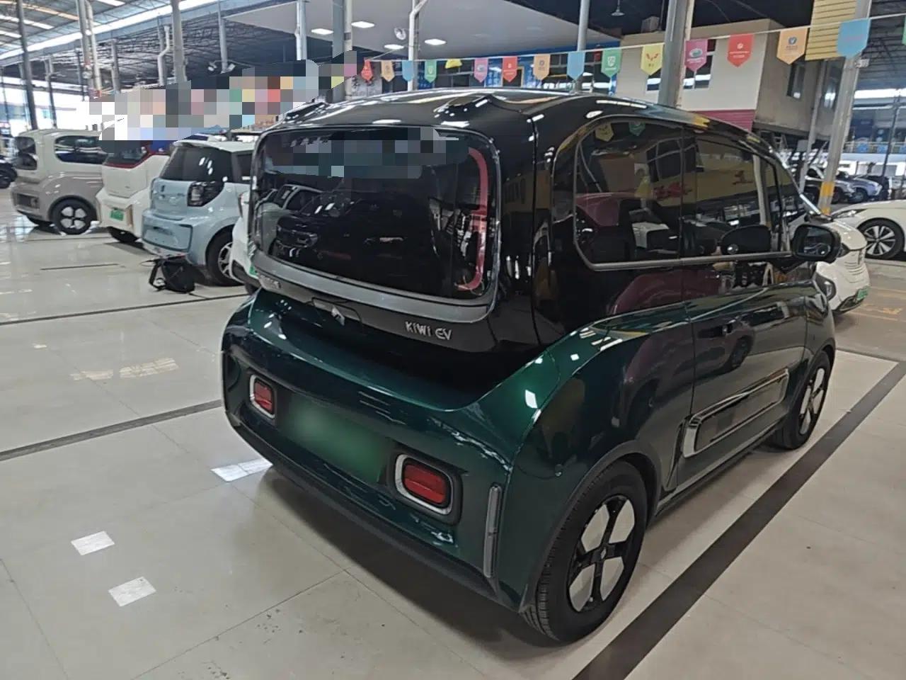 Baojun KiWi EV 2023 DJI Edition Lithium Iron Phosphate — миниатюра 6