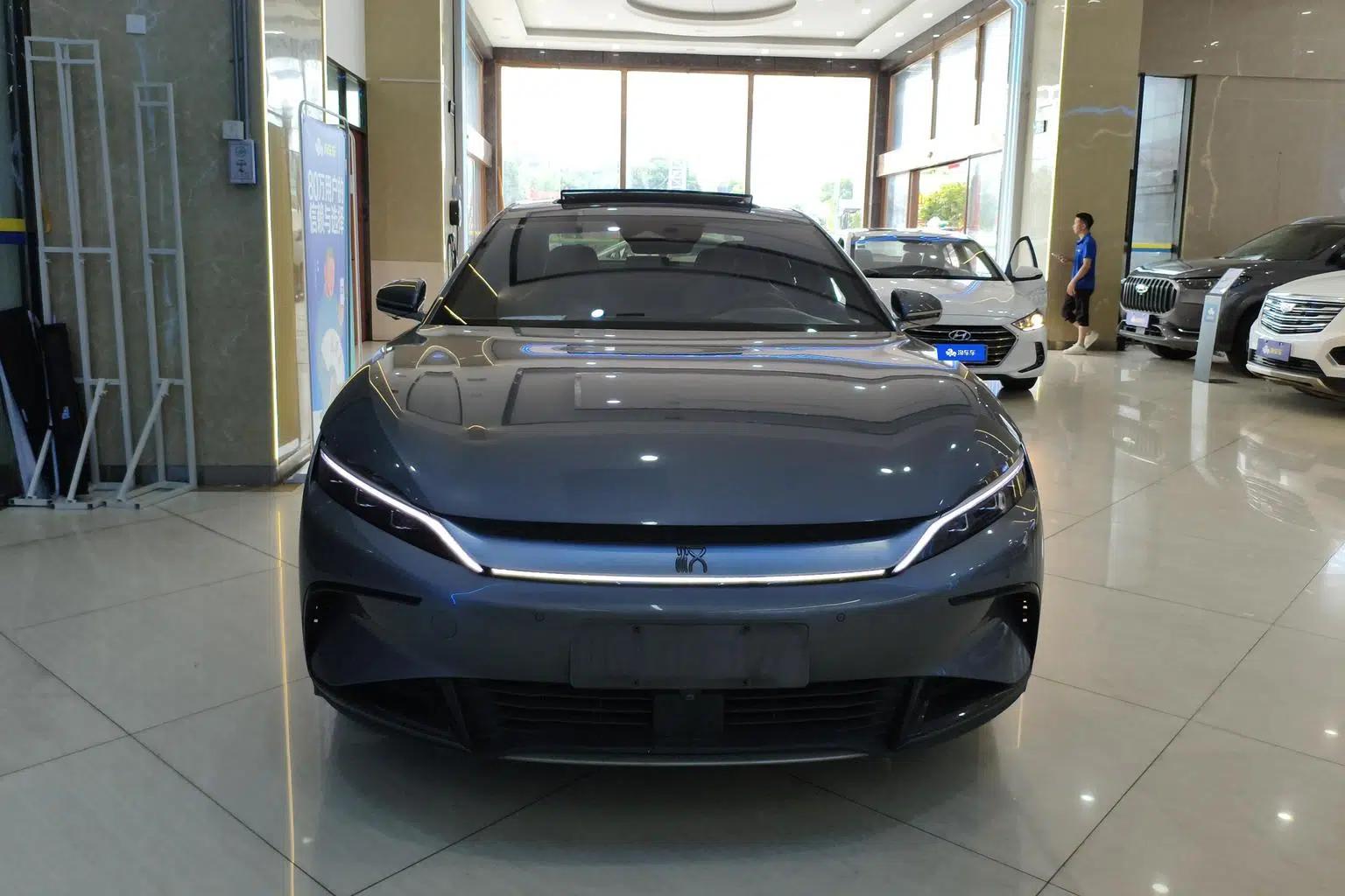 Han EV 2022 Genesis Edition 610KM 4WD Premium — миниатюра 3