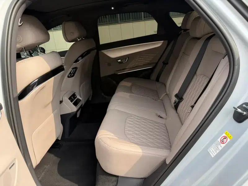 Han EV 2024 Glory Edition 605KM Premium — миниатюра 11
