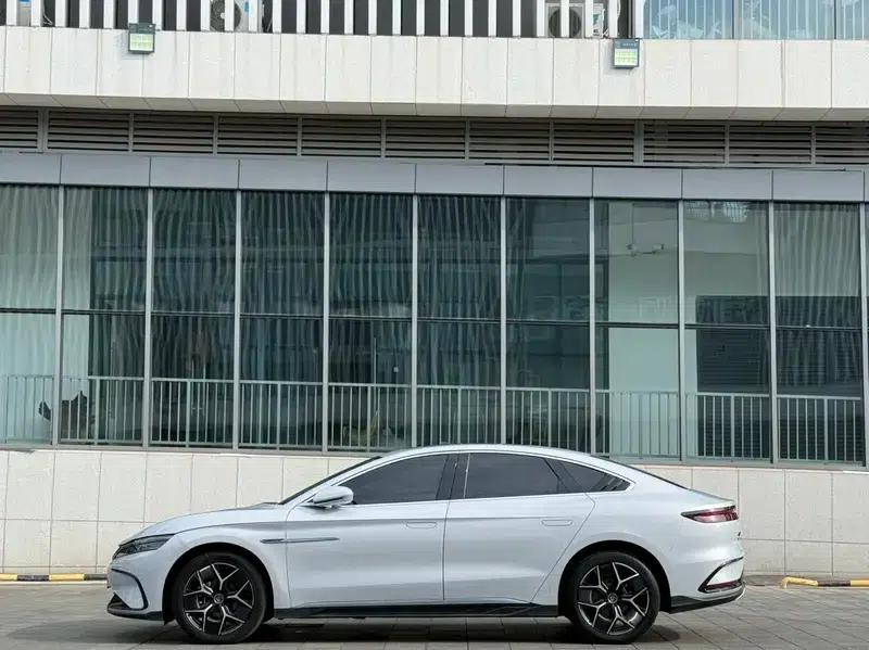Han EV 2024 Glory Edition 605KM Premium — миниатюра 4