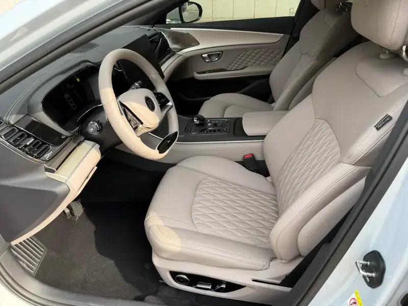 Han EV 2024 Glory Edition 605KM Premium — миниатюра 10