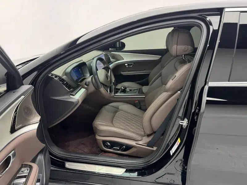 Han EV 2025 605KM Premium Edition — миниатюра 17