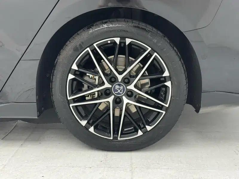 Han EV 2025 605KM Premium Edition — миниатюра 9